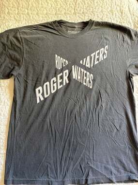 Roger Waters This Is Not A Drill 2022 North American Tour T-Shirt Size XL